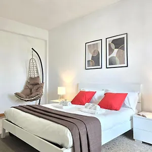 Romeway - Metro & Parking Apartament Rzym